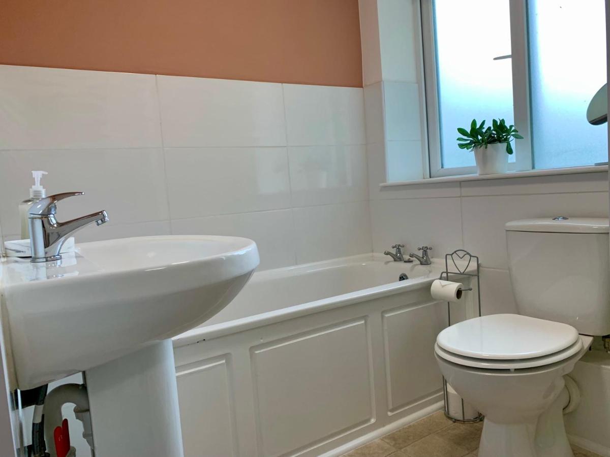 Stunning Rural Apartment - Sleeps 4 - Parking Lichfield Eksteriør billede