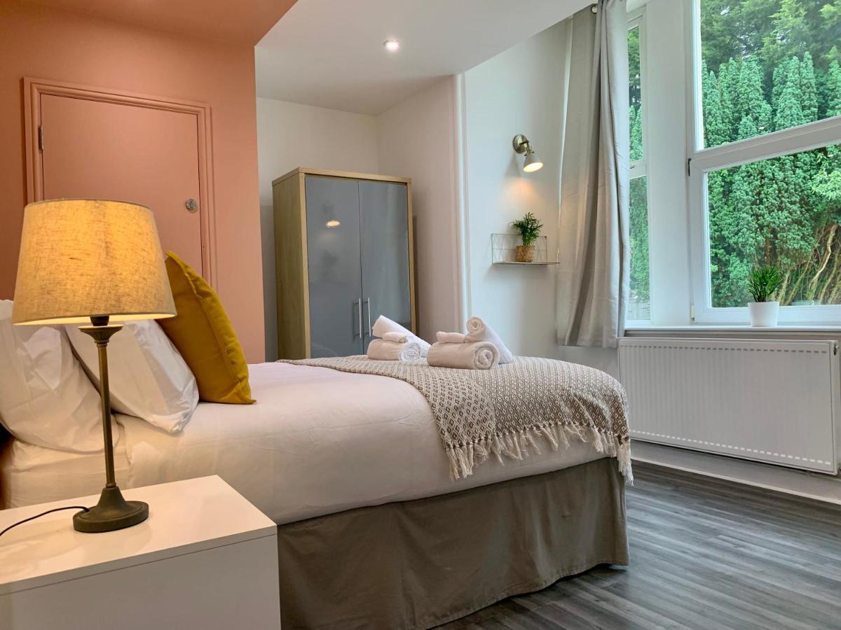 Stunning Rural Apartment - Sleeps 4 - Parking Lichfield Eksteriør billede